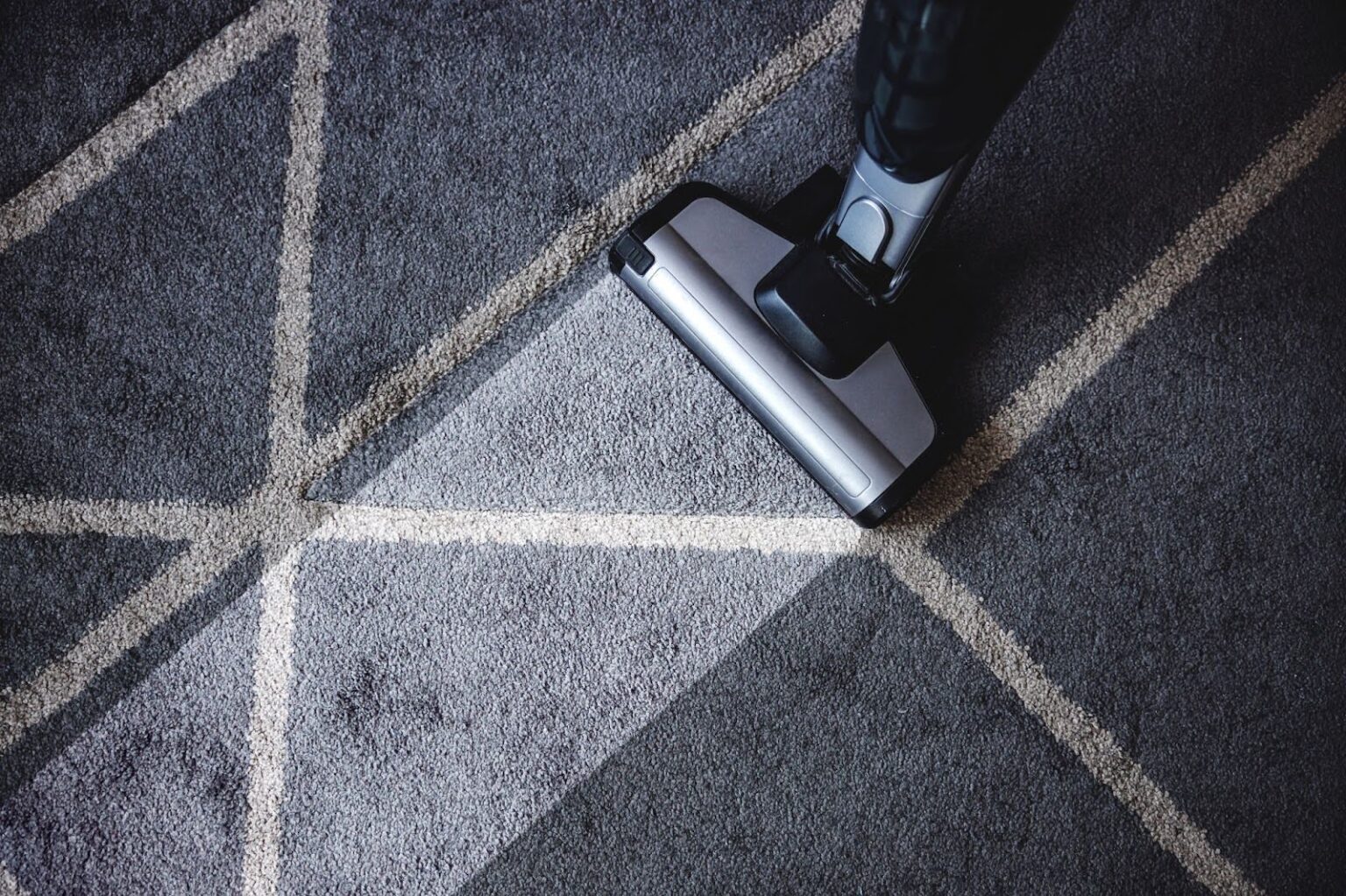 vacuum-carpet-1536x1023.jpg
