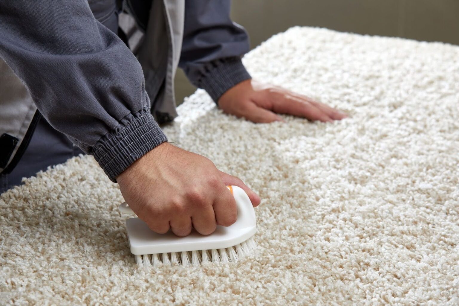 brushing-carpet-1536x1023.jpg