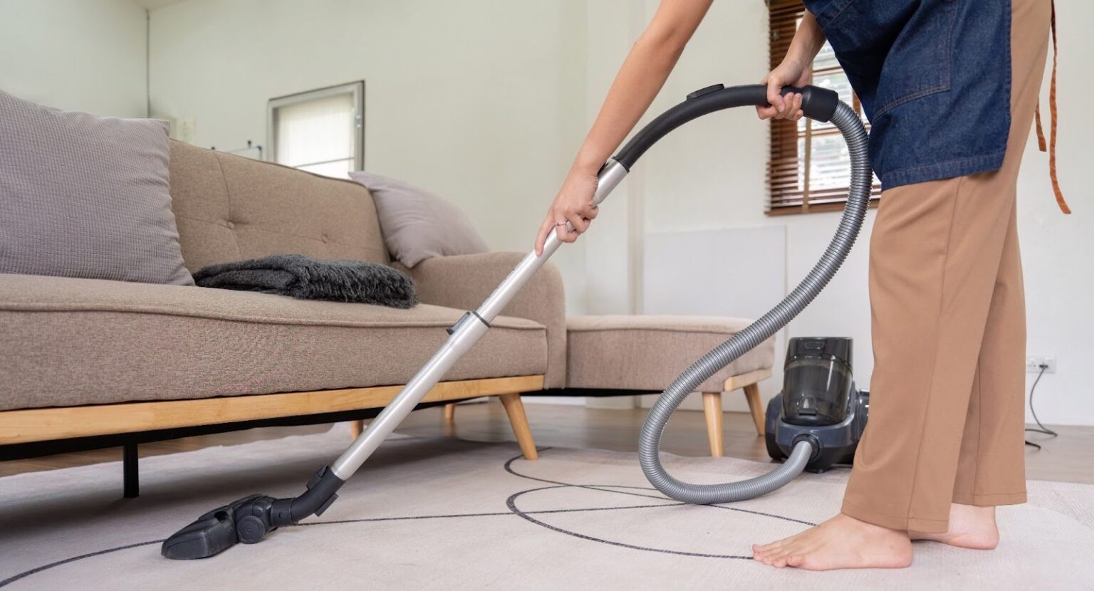 carpet-cleaning-vacuum-1536x830.jpg